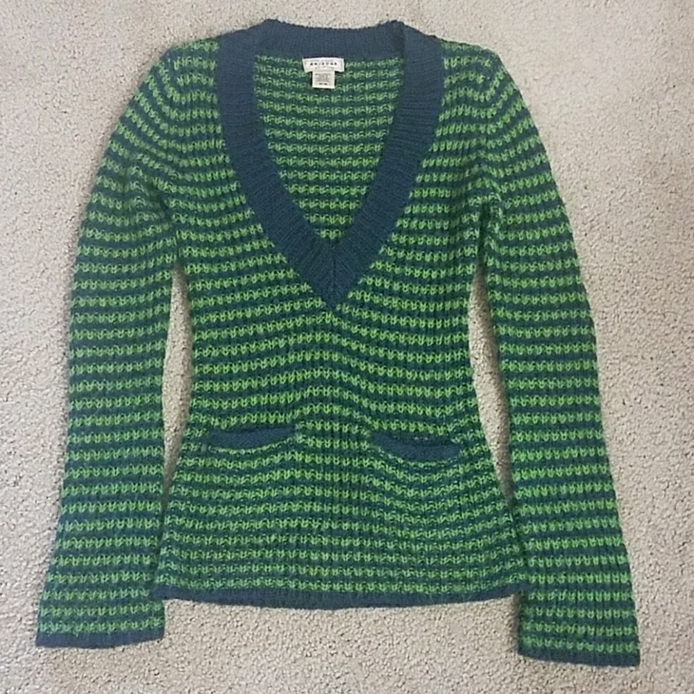 V-neck Sweater